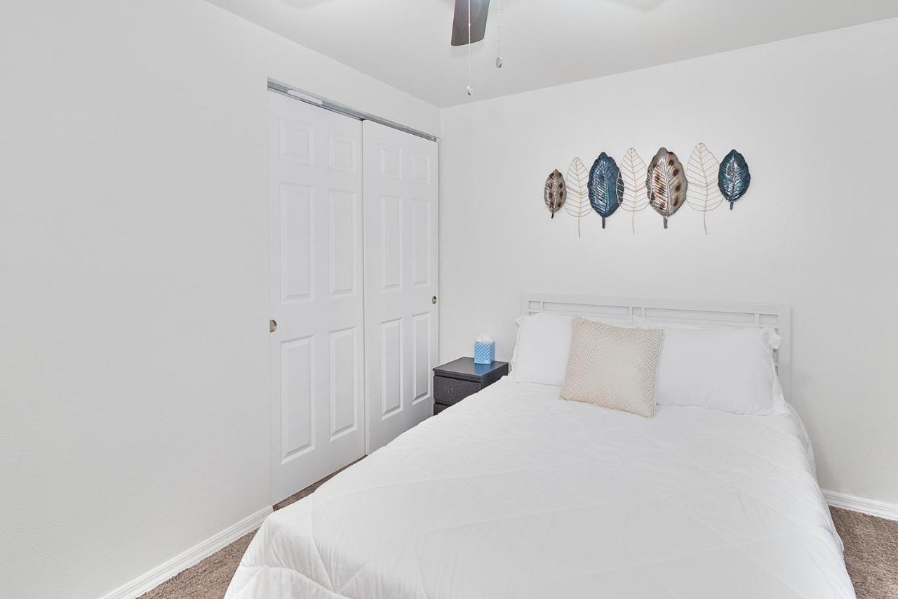 4-Bedroom Comfort Ybor City, Close To Everything Tampa Exterior photo