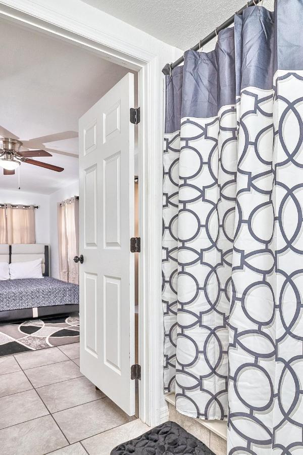 4-Bedroom Comfort Ybor City, Close To Everything Tampa Exterior photo